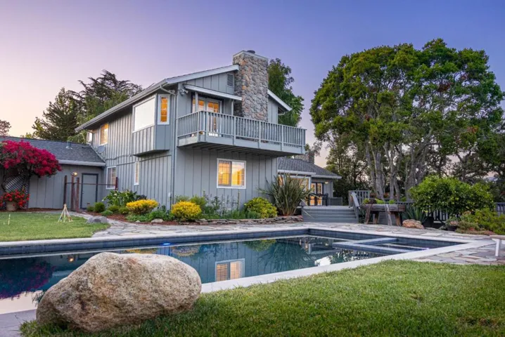348 Los Robles Road, Soquel, California 95073