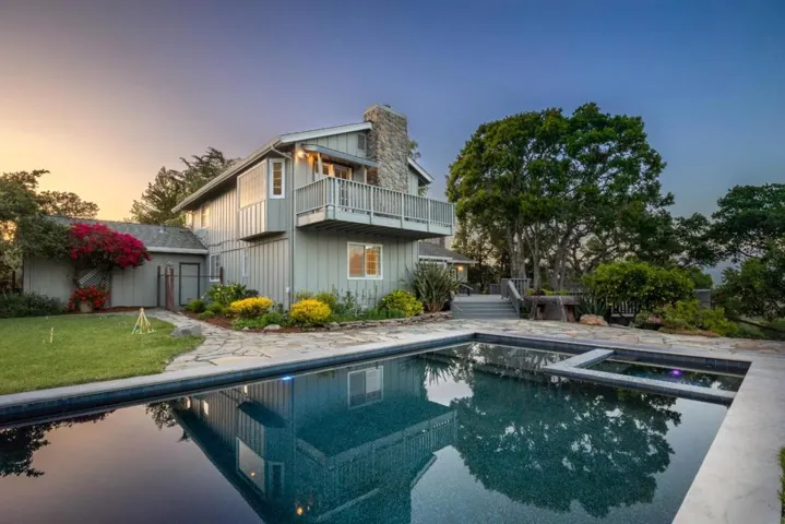 348 Los Robles Road, Soquel, California 95073