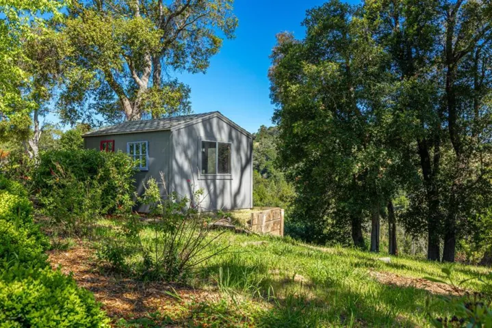 348 Los Robles Road, Soquel, California 95073