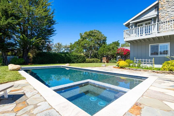 348 Los Robles Road, Soquel, California 95073