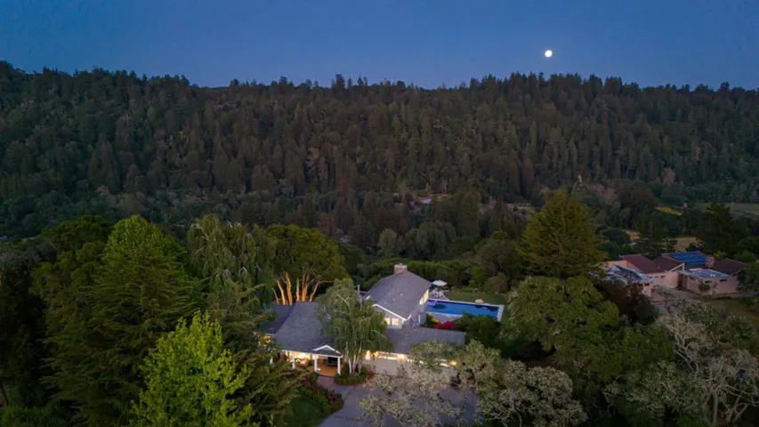 348 Los Robles Road, Soquel, California 95073