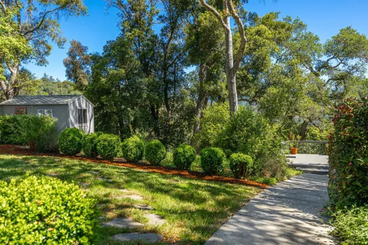 348 Los Robles Road, Soquel, California 95073