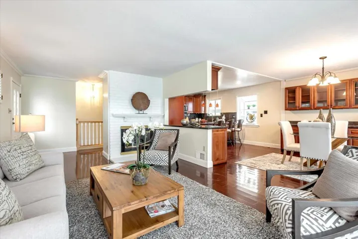 796 Saint Francis Boulevard, Daly City, California 94015