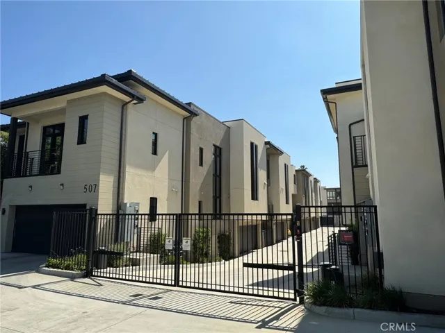 507 N Santa Anita Avenue B, Arcadia, California 91006
