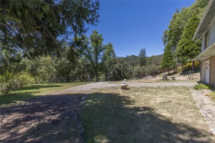 2340 Harris Road, Mariposa, California 95338