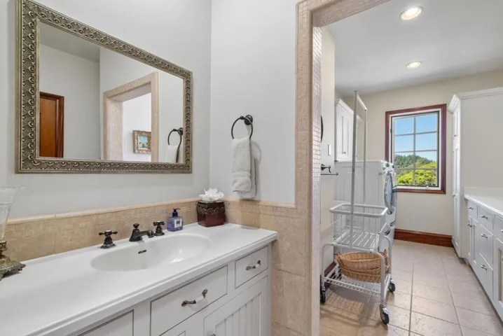 5042 Wildberry Lane, Soquel, California 95073