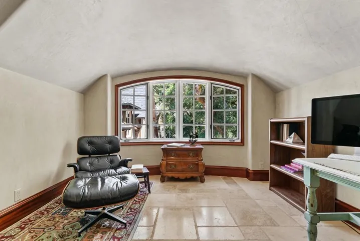 5042 Wildberry Lane, Soquel, California 95073