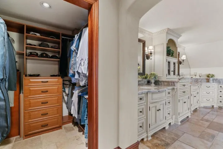 5042 Wildberry Lane, Soquel, California 95073