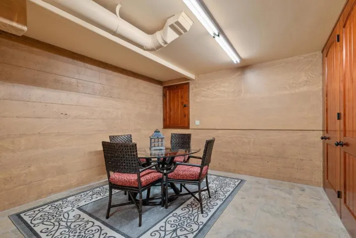 5042 Wildberry Lane, Soquel, California 95073