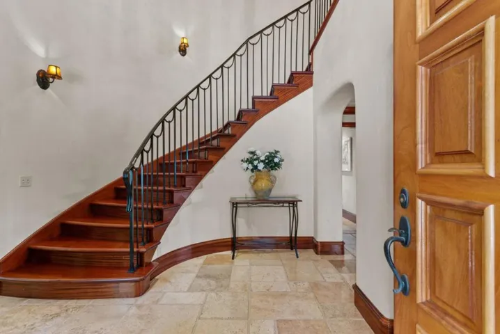 5042 Wildberry Lane, Soquel, California 95073