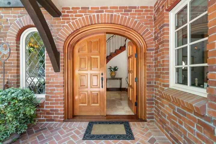 5042 Wildberry Lane, Soquel, California 95073