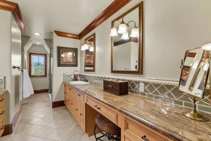 5042 Wildberry Lane, Soquel, California 95073