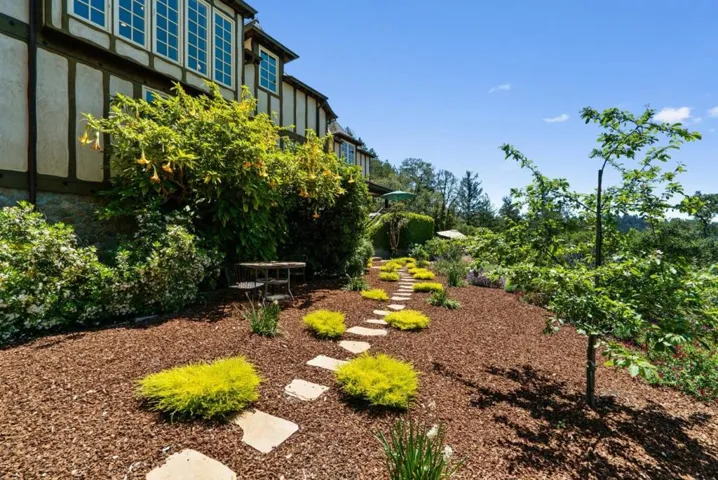 5042 Wildberry Lane, Soquel, California 95073