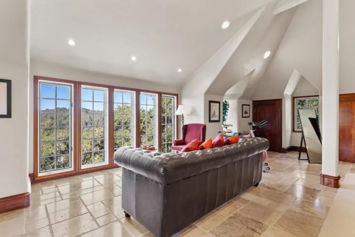 5042 Wildberry Lane, Soquel, California 95073
