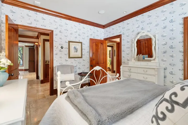 5042 Wildberry Lane, Soquel, California 95073