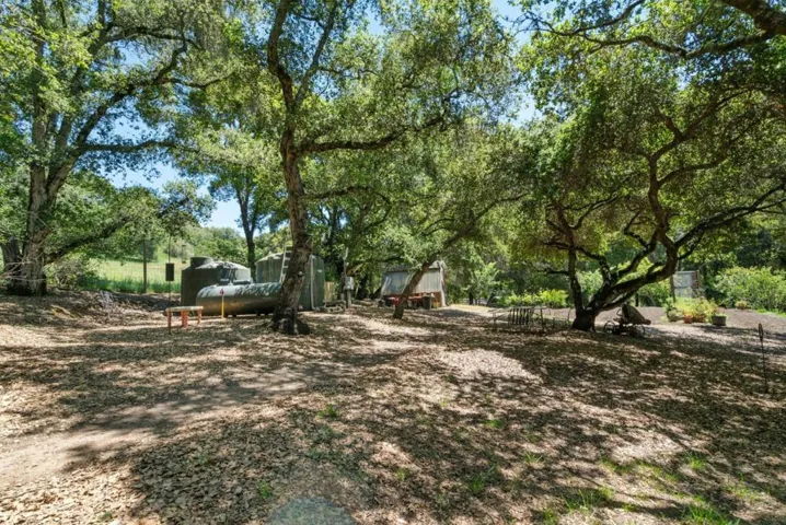 5042 Wildberry Lane, Soquel, California 95073