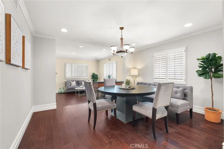 23219 Canzonet Street, Woodland Hills, California 91367