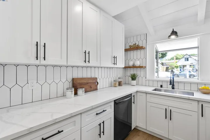 23649 Stratton Ct, Hayward, California 94541