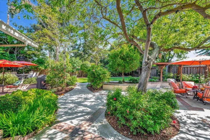 Don't miss this incredible backyard!