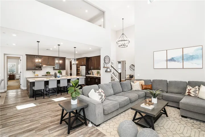22171 Long Trot Drive, Escondido, California 92029
