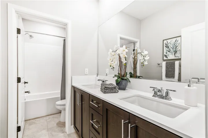 22171 Long Trot Drive, Escondido, California 92029