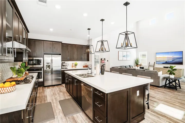 22171 Long Trot Drive, Escondido, California 92029