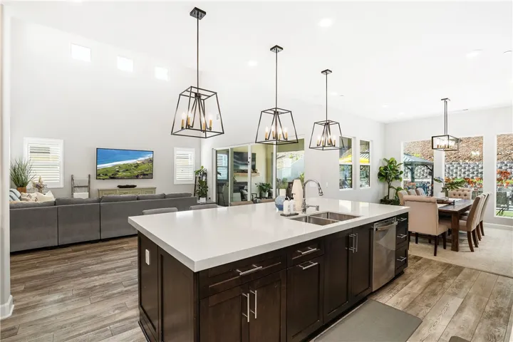 22171 Long Trot Drive, Escondido, California 92029
