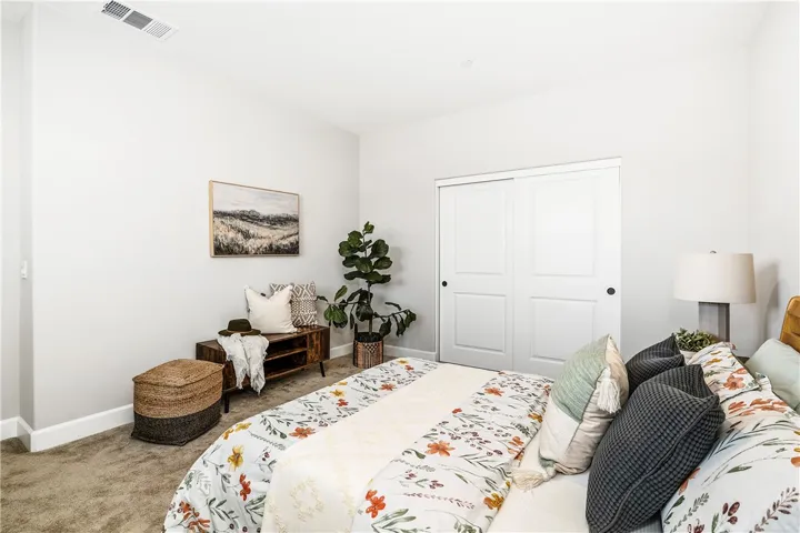 22171 Long Trot Drive, Escondido, California 92029
