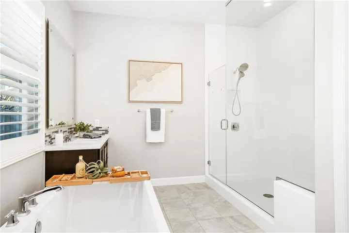 22171 Long Trot Drive, Escondido, California 92029