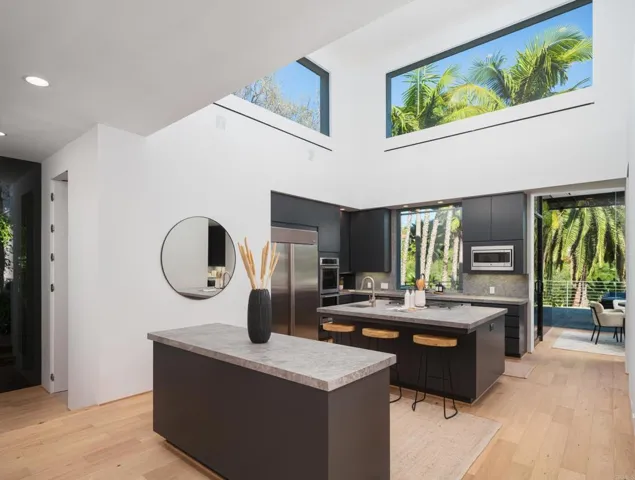 14821 Calle Montelibano, Rancho Santa Fe, California 92067