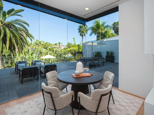 14821 Calle Montelibano, Rancho Santa Fe, California 92067