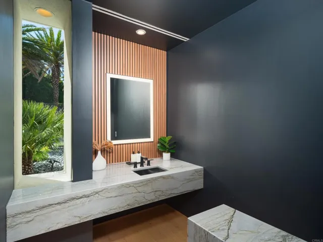 14821 Calle Montelibano, Rancho Santa Fe, California 92067
