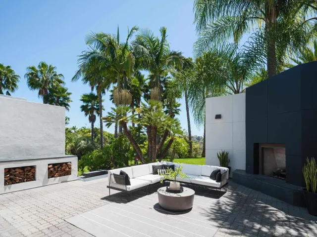 14821 Calle Montelibano, Rancho Santa Fe, California 92067