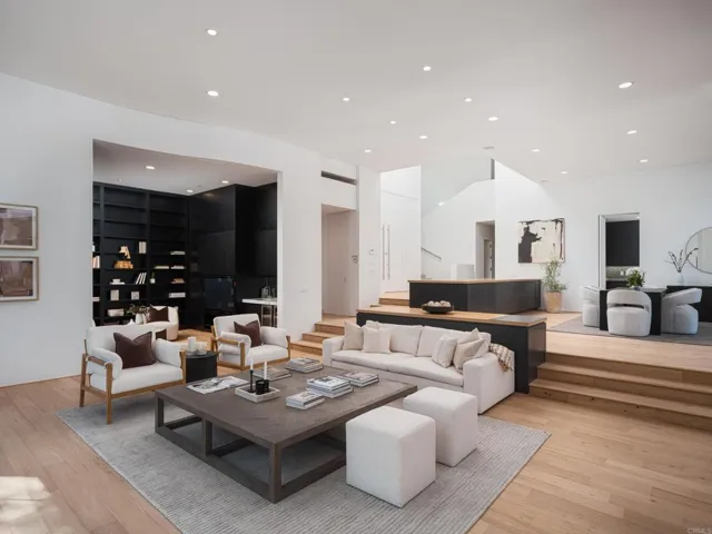 14821 Calle Montelibano, Rancho Santa Fe, California 92067