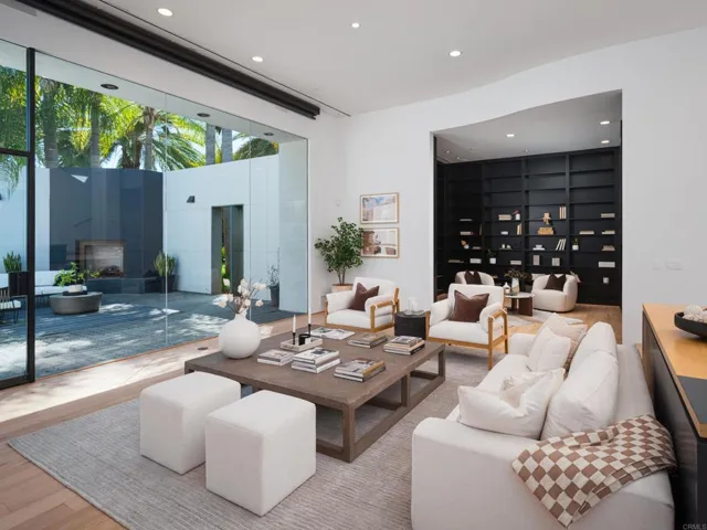 14821 Calle Montelibano, Rancho Santa Fe, California 92067