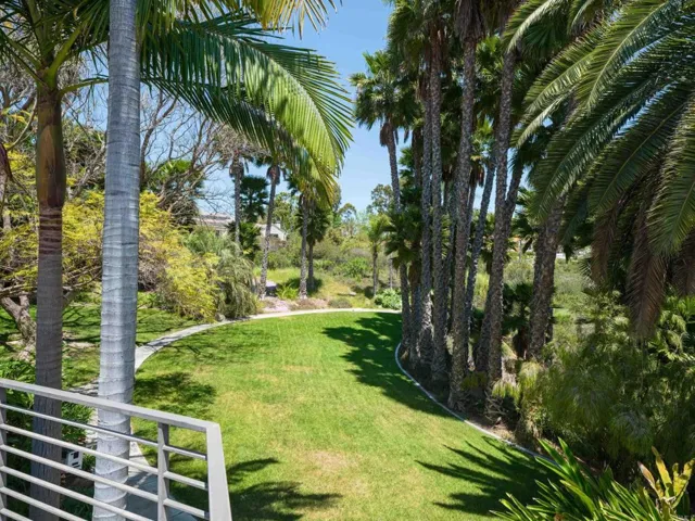 14821 Calle Montelibano, Rancho Santa Fe, California 92067