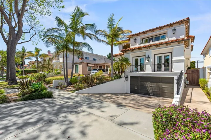 727 Avenue A, Redondo Beach, California 90277