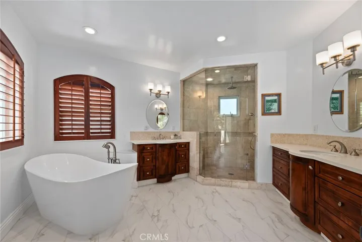 727 Avenue A, Redondo Beach, California 90277