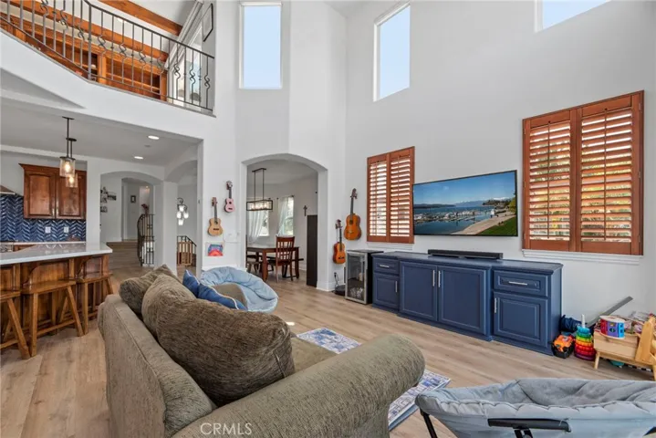 727 Avenue A, Redondo Beach, California 90277