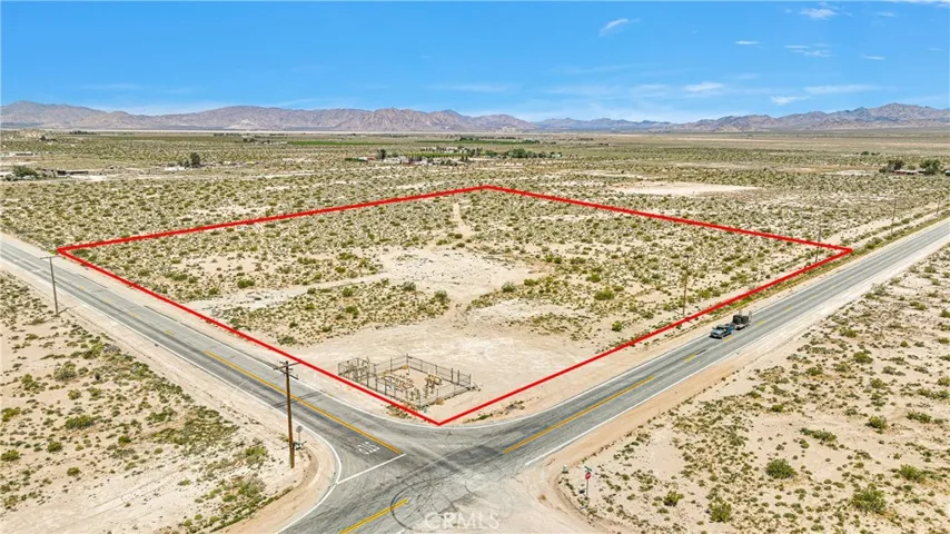 11350 Camp Rock Road, Lucerne Valley, California 92356