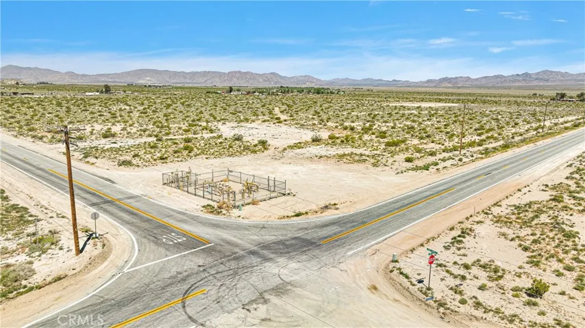 11350 Camp Rock Road, Lucerne Valley, California 92356