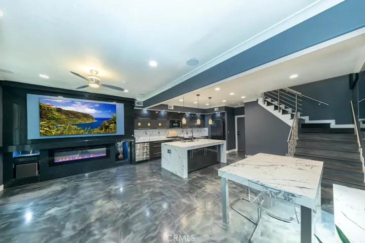 Contemporary open floor plan