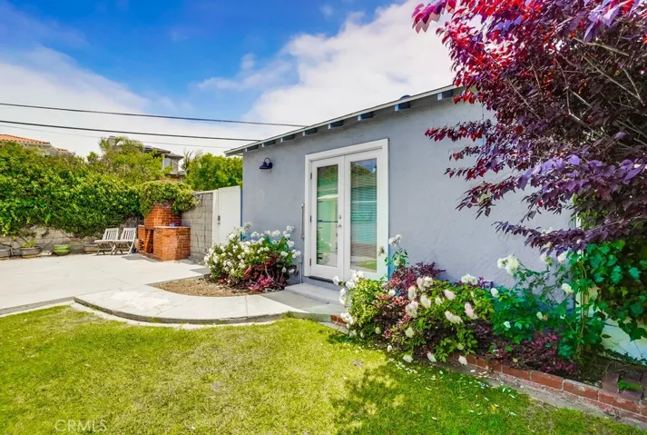 400 S Juanita, Redondo Beach, California 90277