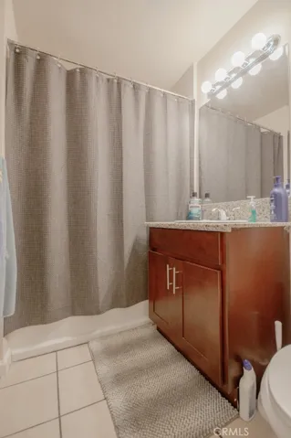 587 El Placer Road 4, Palm Springs, California 92264