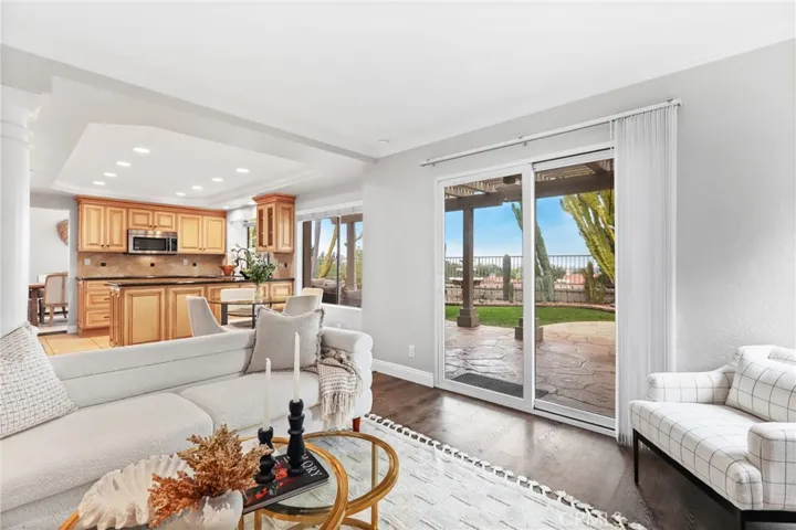 21201 Ponderosa, Mission Viejo, California 92692