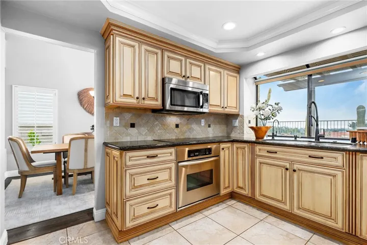 21201 Ponderosa, Mission Viejo, California 92692