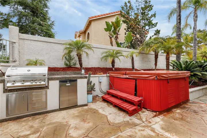 21201 Ponderosa, Mission Viejo, California 92692