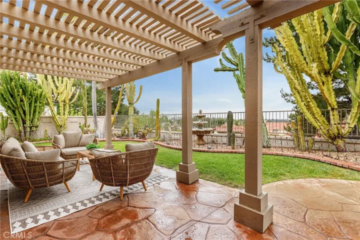 21201 Ponderosa, Mission Viejo, California 92692