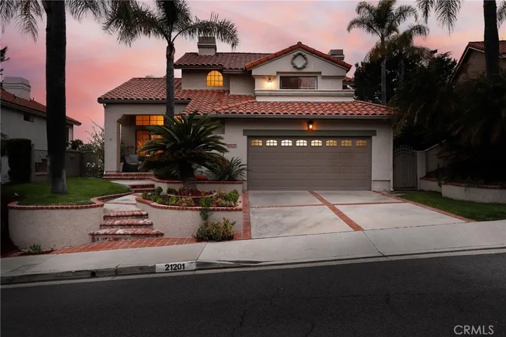 21201 Ponderosa, Mission Viejo, California 92692