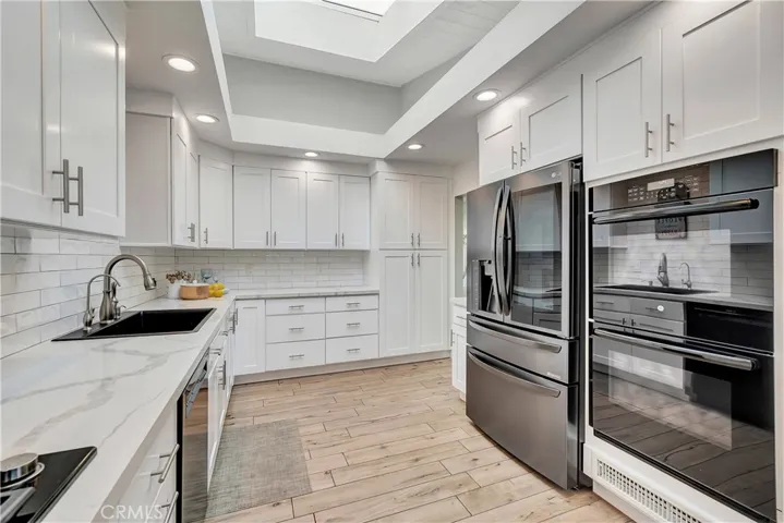 531 Playa, Newport Beach, California 92660